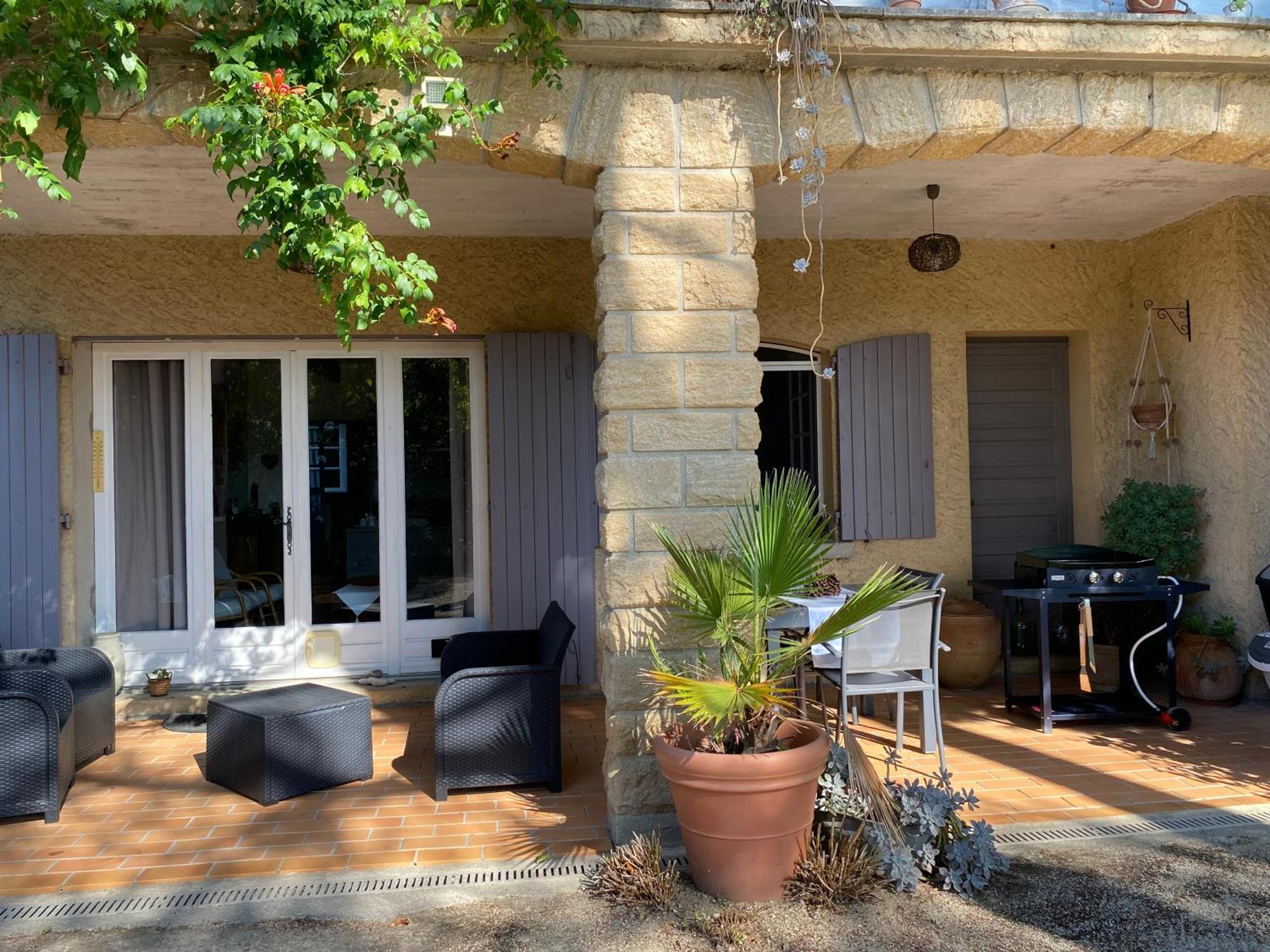 Soleil Lotus Appartement Saint-Hilaire-de-Brethmas Buitenkant foto